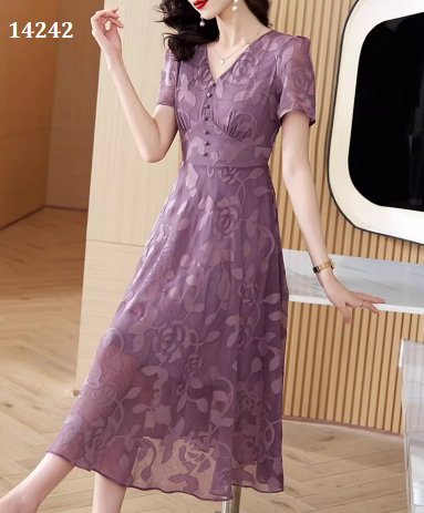 14242-Đầm tím hoa  3D cổ tim kết nút ( voan ép, thun)_thumbnail_2