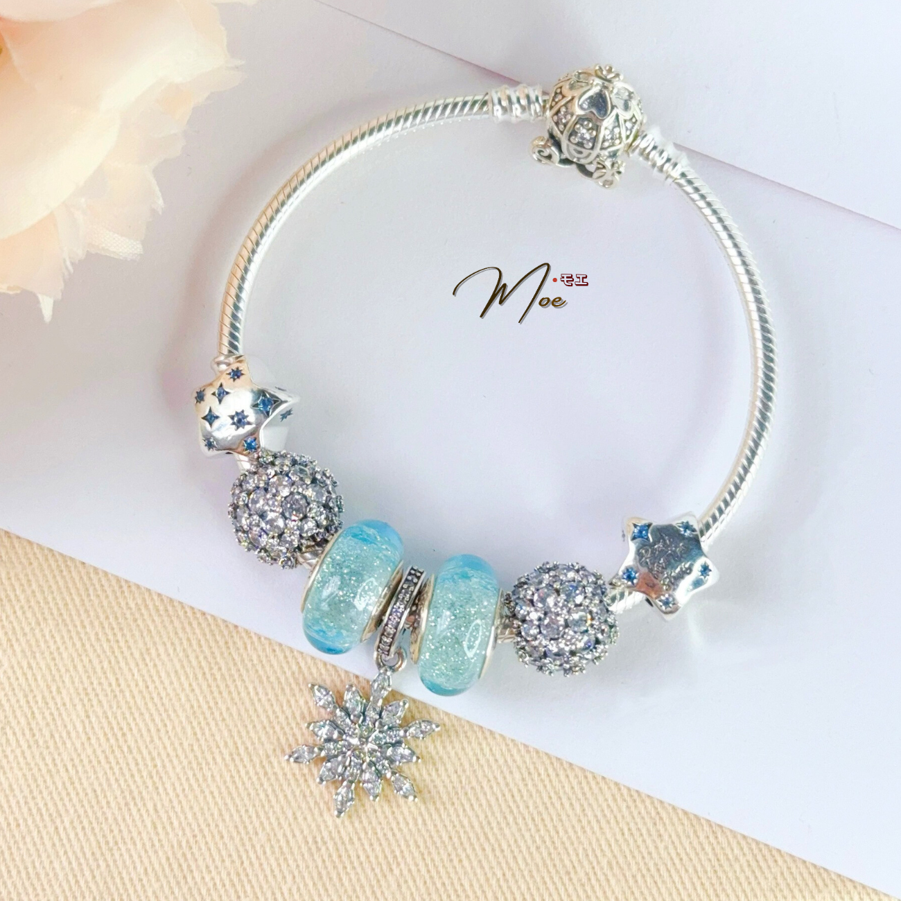 LT551 - Vòng Pandora hoa tuyết glass xanh