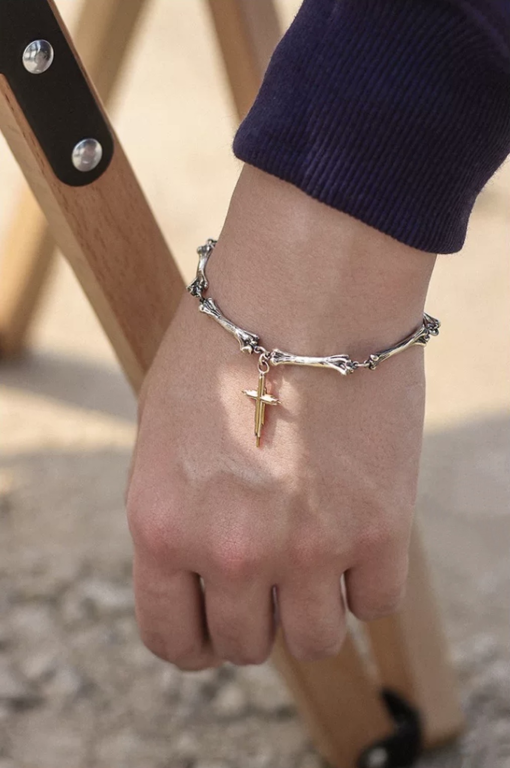 The Old School Cross_thumbnail_5