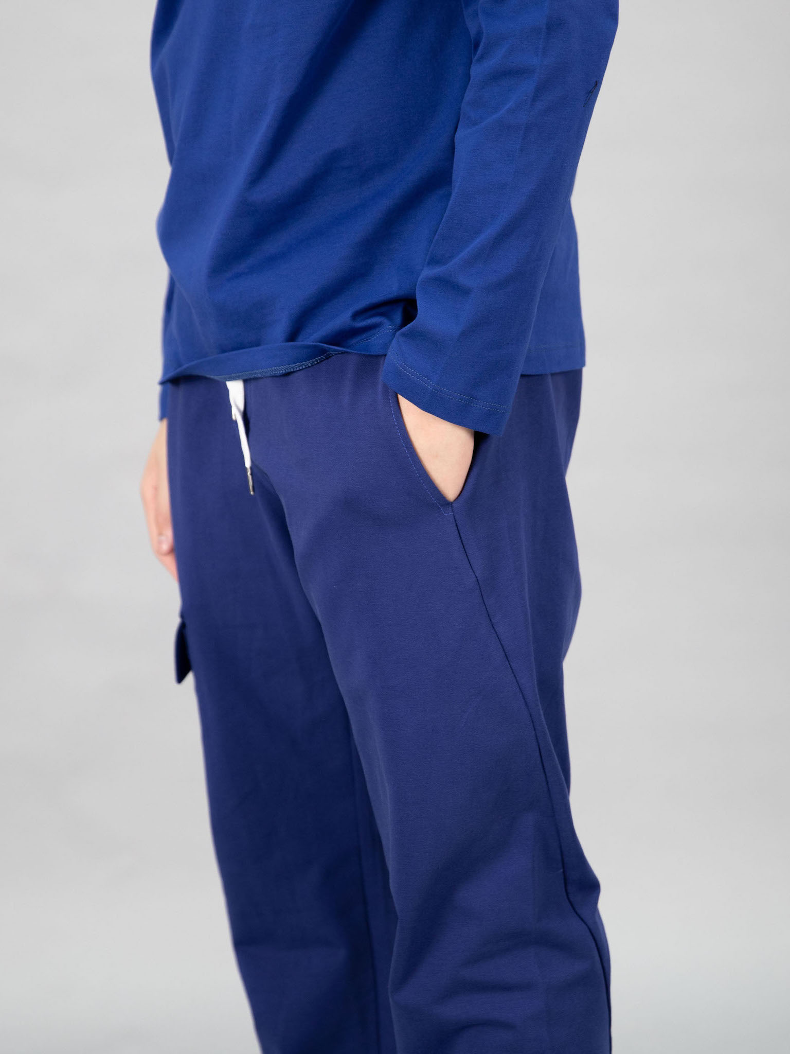 Quần nỉ xanh coban túi hộp chéo_thumbnail_2