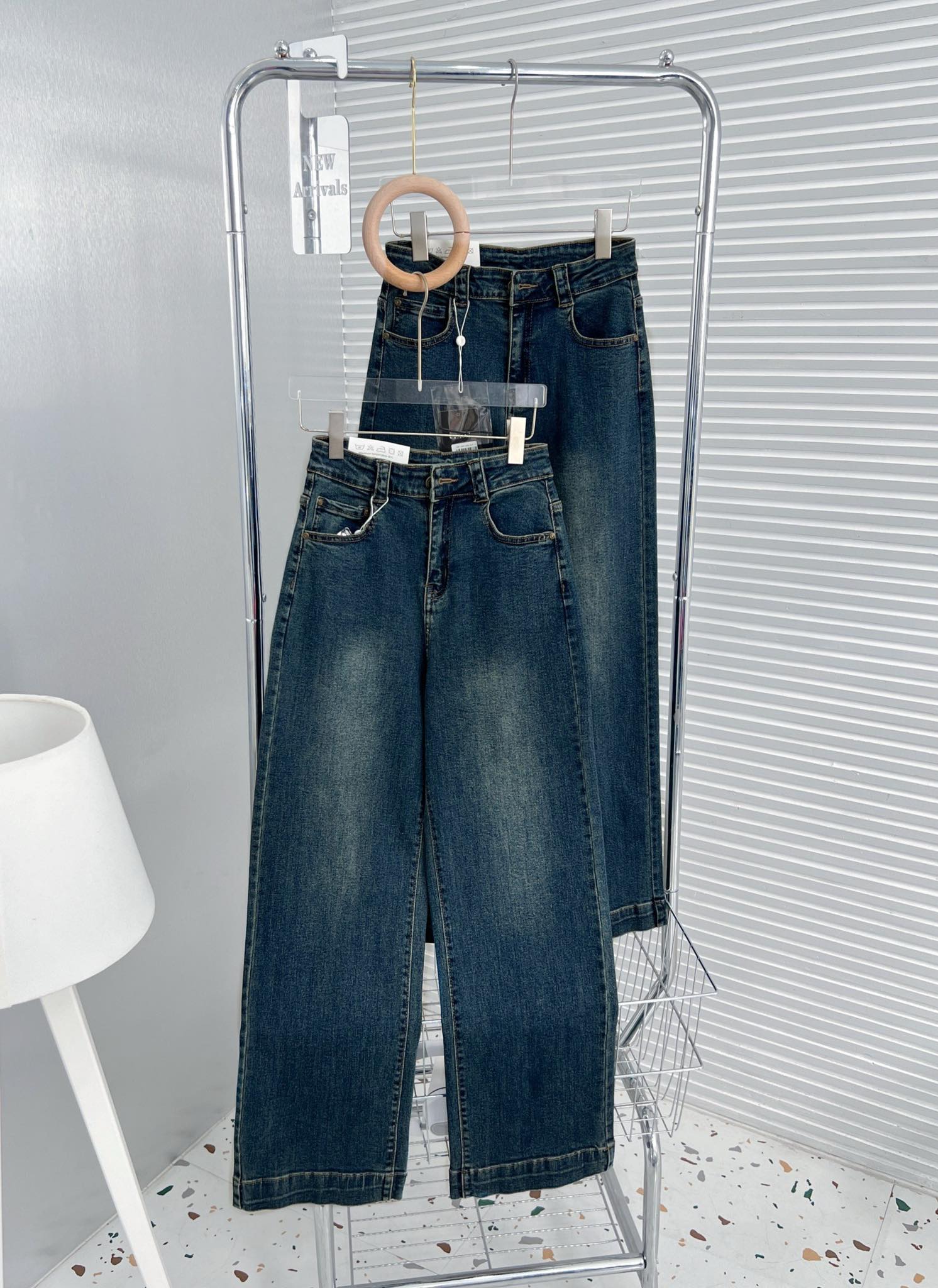 Quần Jean Suông Phối Được Đa Dạng Phong Cách