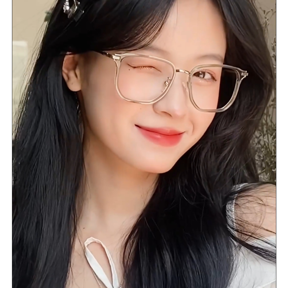 Gọng kính viền vuông TR2126