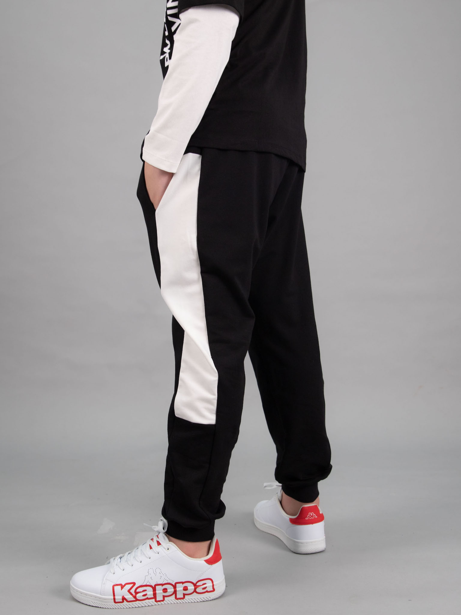 Quần nỉ da cá đen phối trắng_thumbnail_2