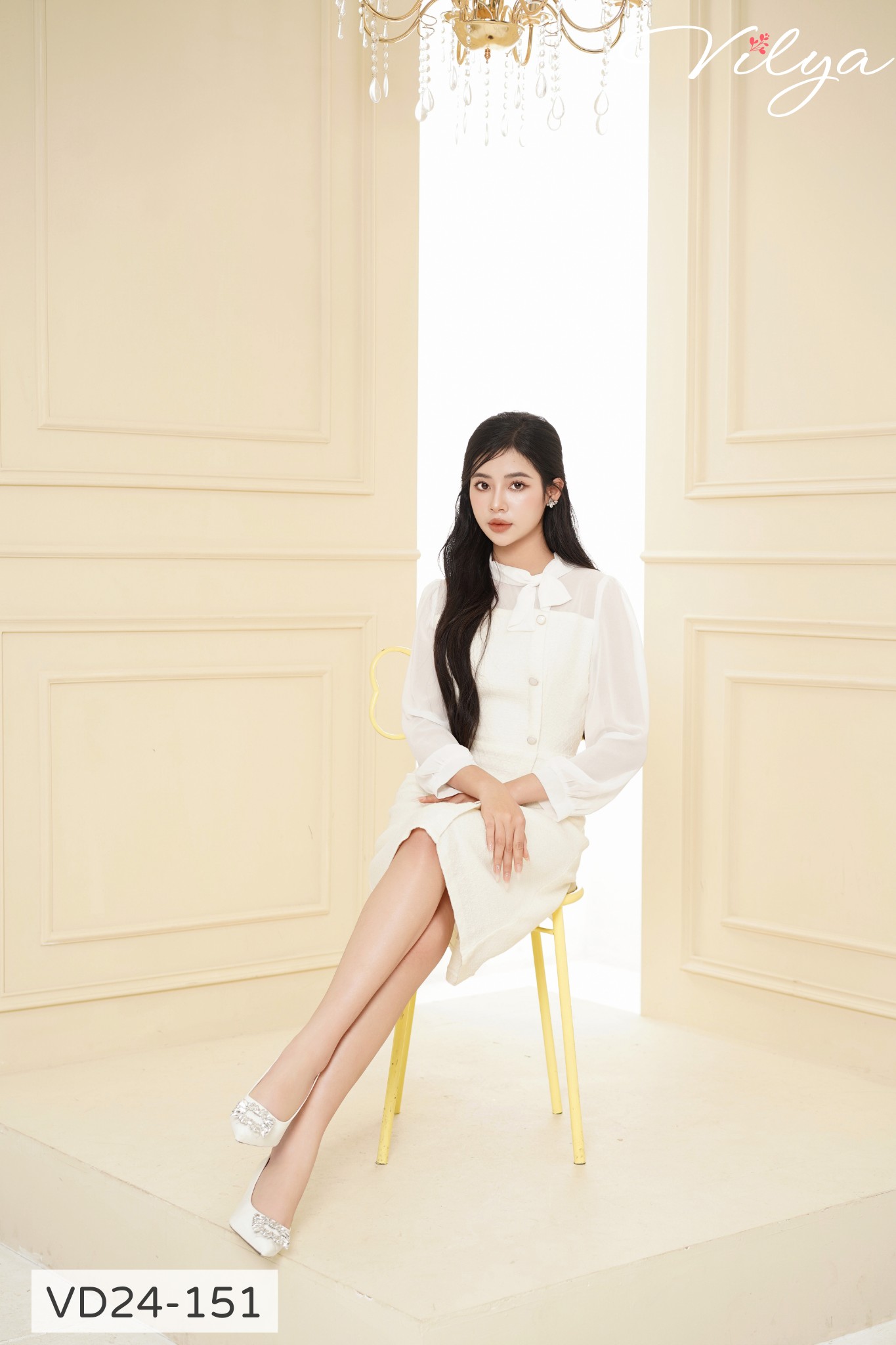 Đầm A cổ phối voan trắng VD24-151