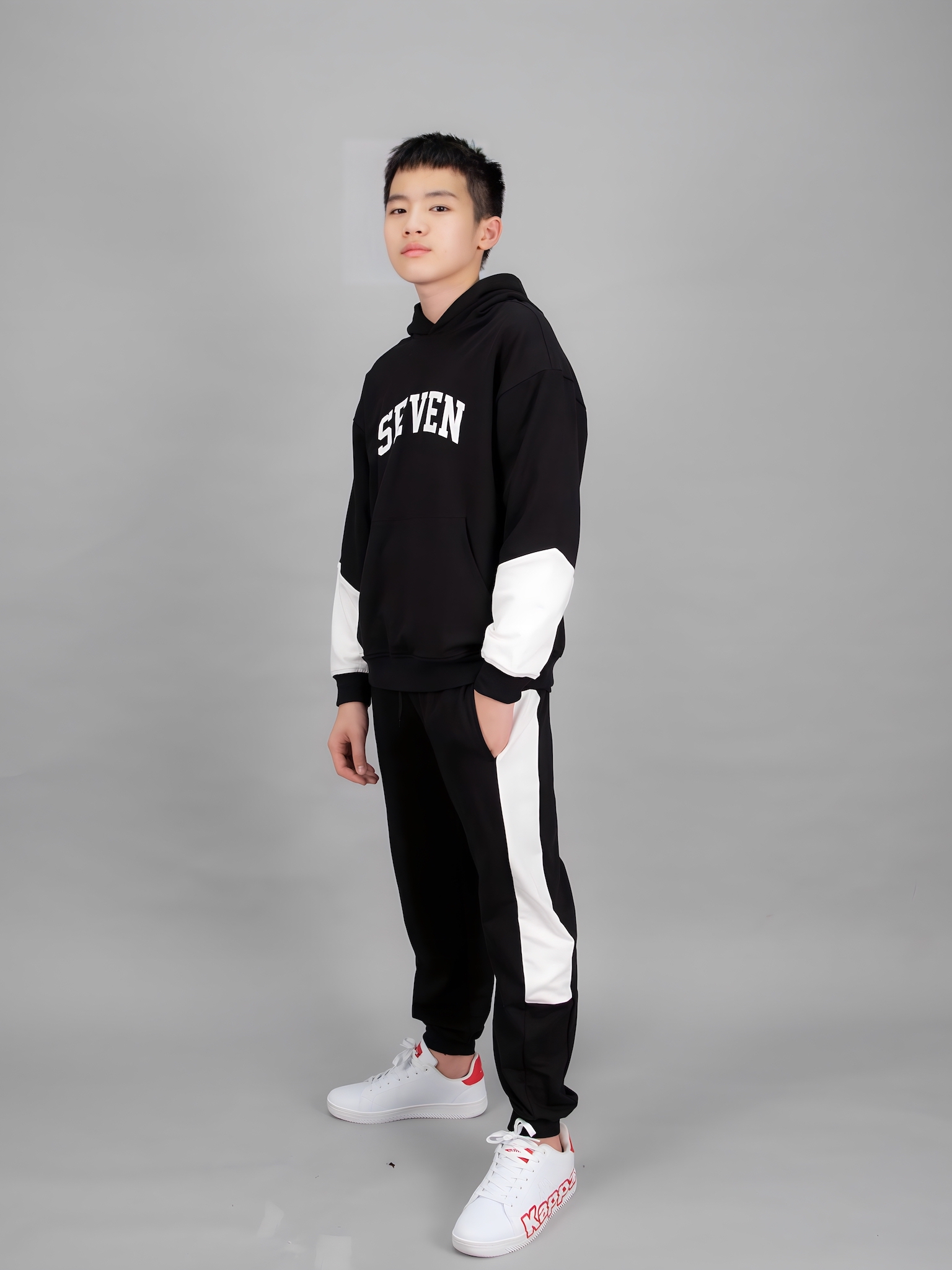 Quần nỉ da cá đen phối trắng_thumbnail_3