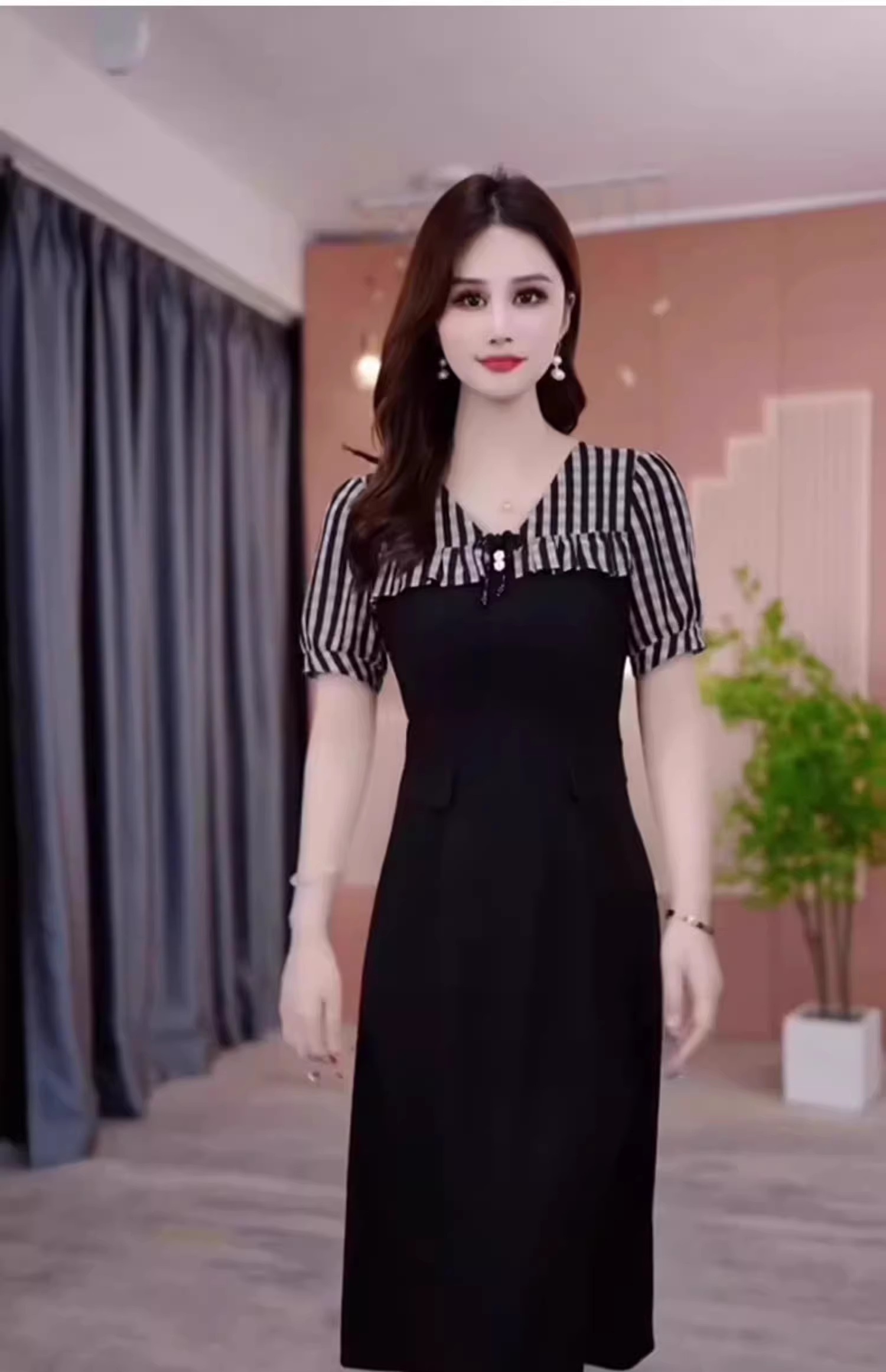 15033-Đầm A xòe đen phôi sọc caro ( thun mịn ,  vải sọc)_thumbnail_1