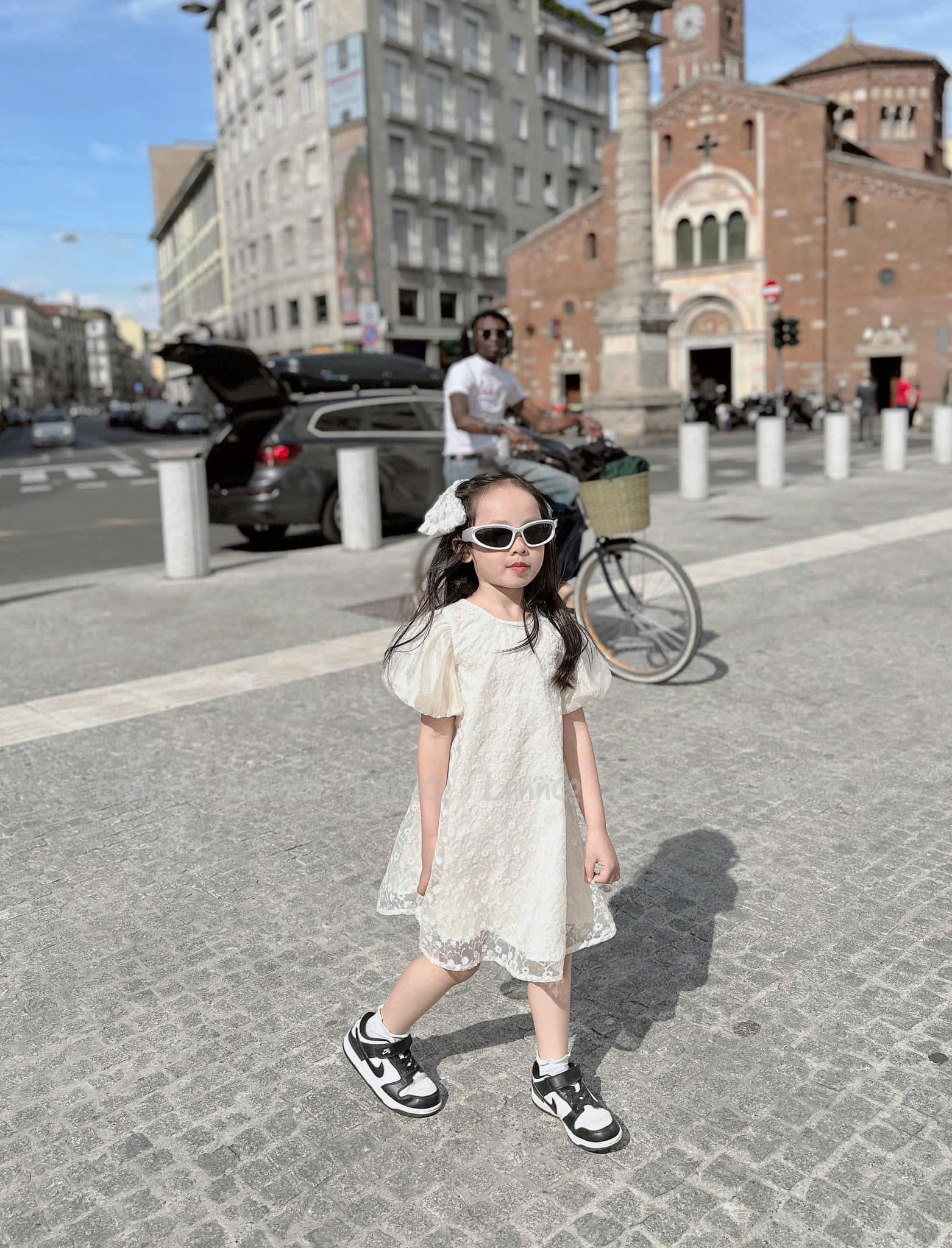 D6 185K ĐẦM TAY PHỒNG PHỐI REN