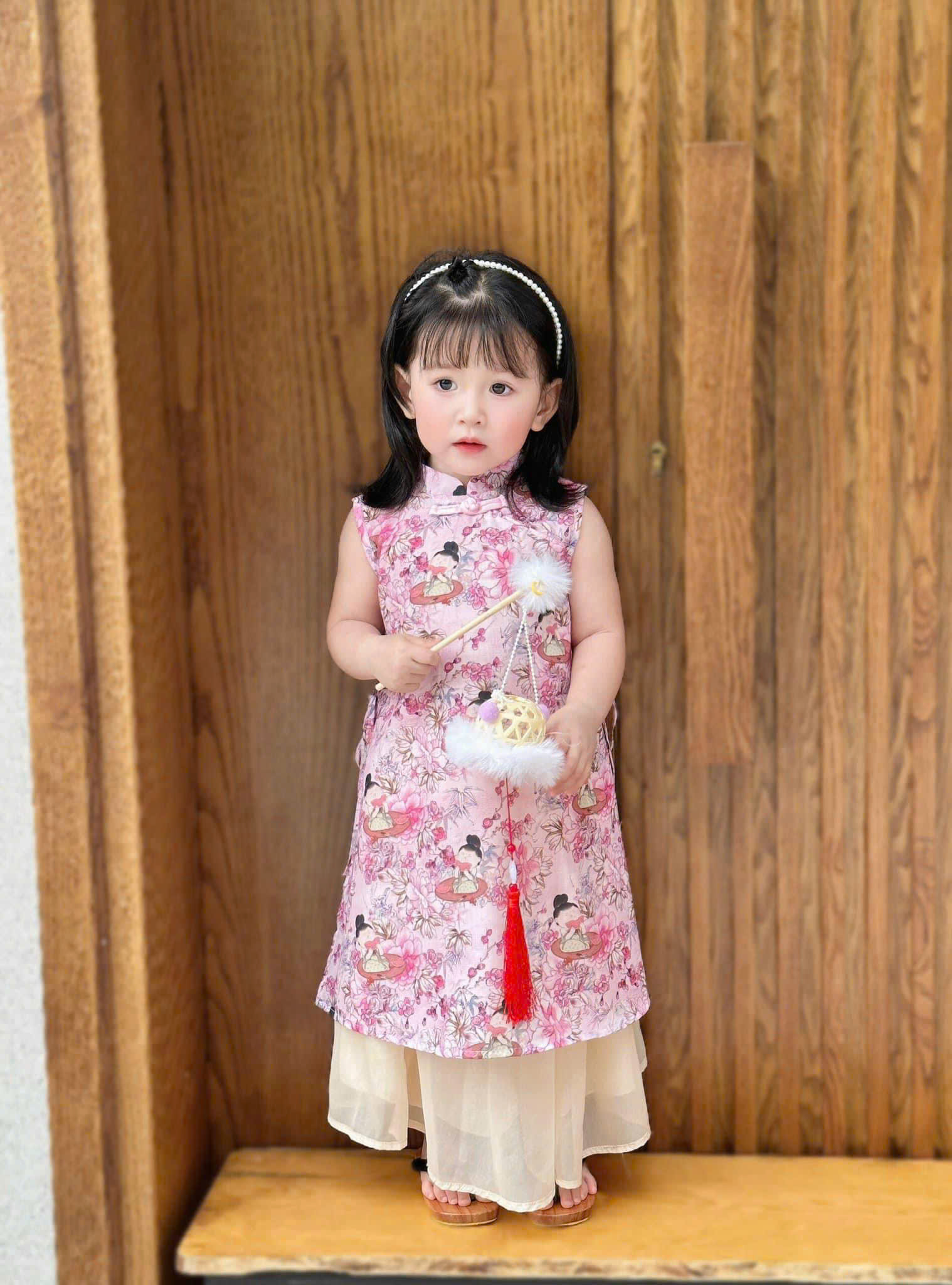 S4 145K SET ÁO DÀI BÉ GÁI 2 MÀU_thumbnail_3