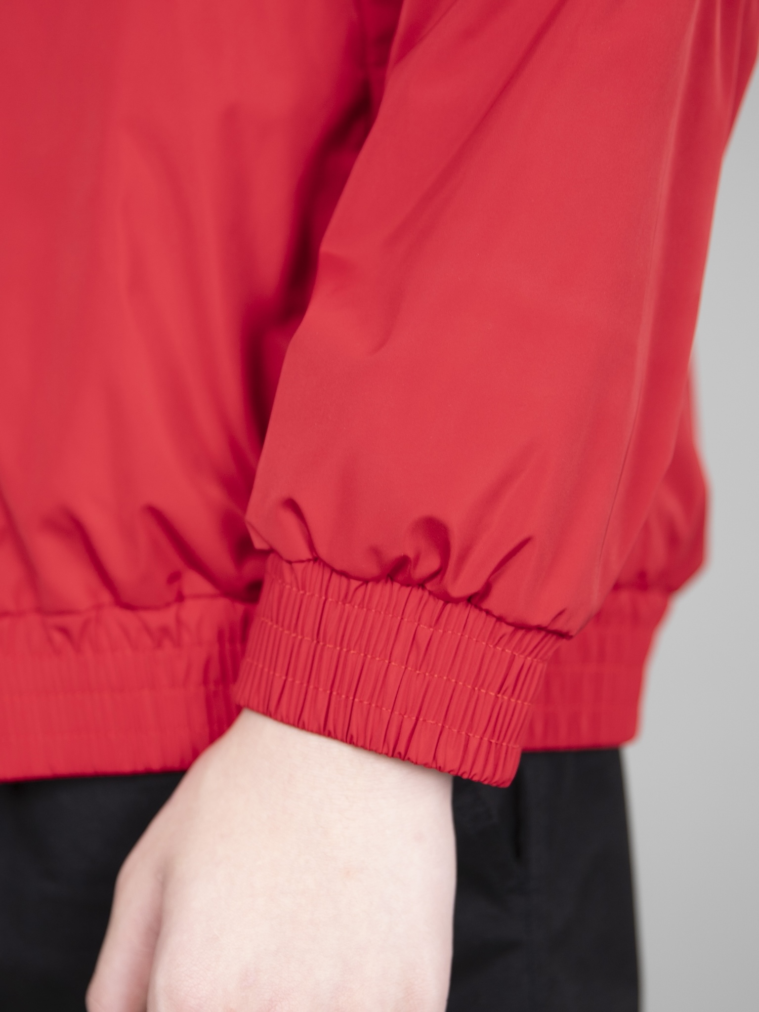 Áo khoác gió đỏ tay phối đen chữ Always_thumbnail_6