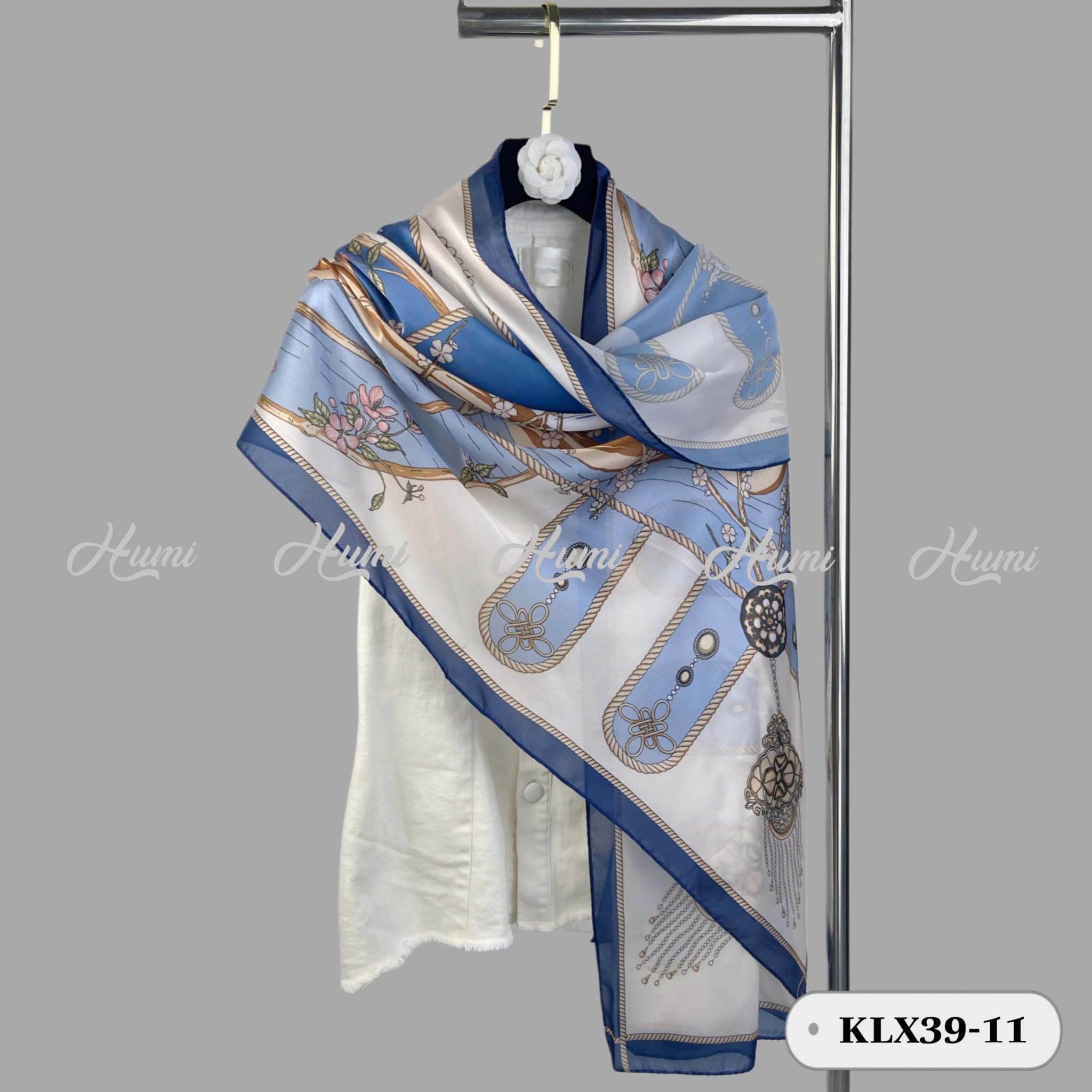 KHĂN LỤA TƠ TẰM 3D (KLX39-11)