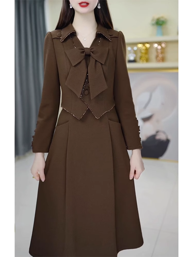 15336-Đầm xoè nâu tay dài cổ kết nơ giả rời ( thun mịn)_thumbnail_0