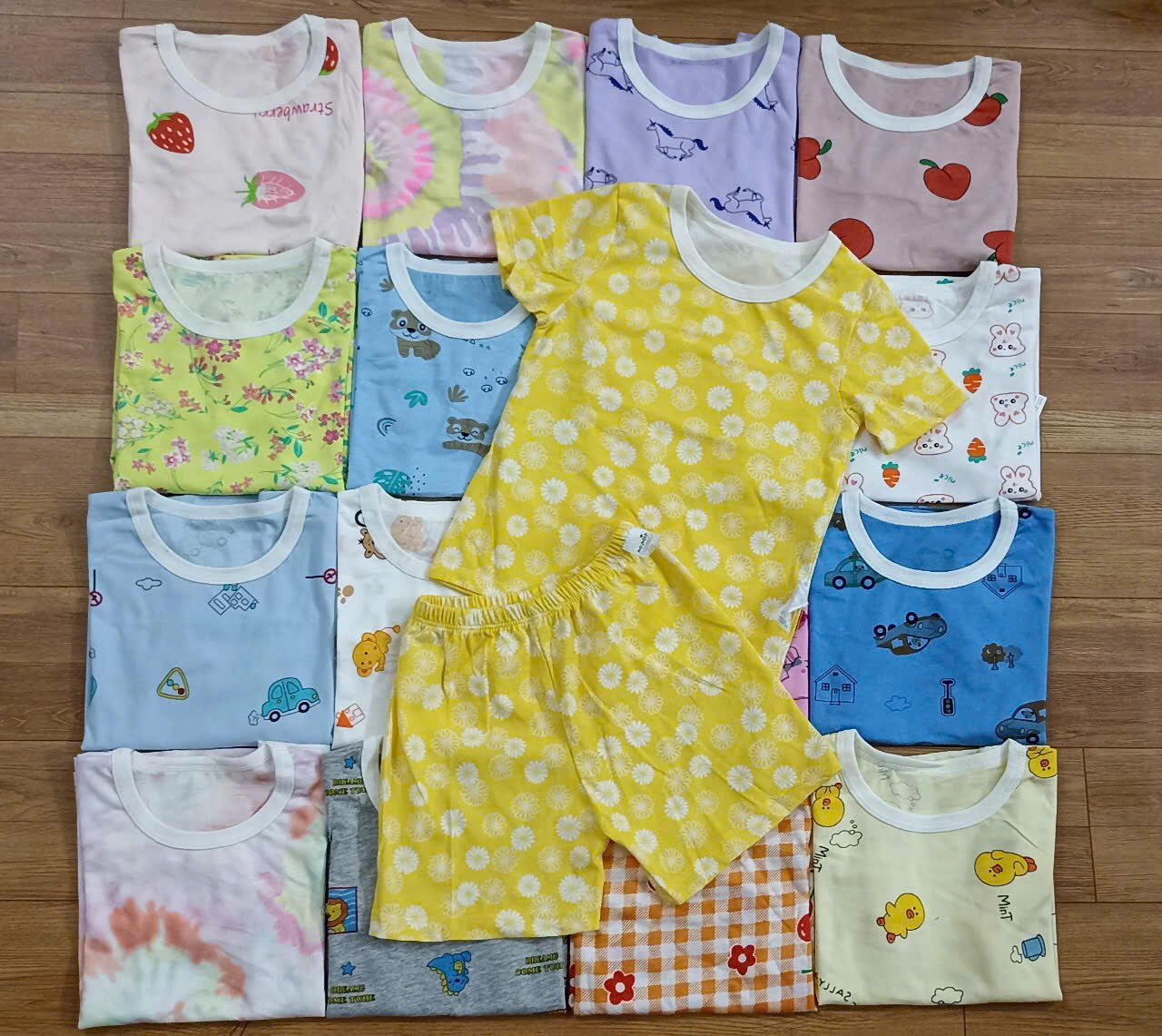 S8 58K SET ĐỒ BỘ BÉ TAY NGẮN