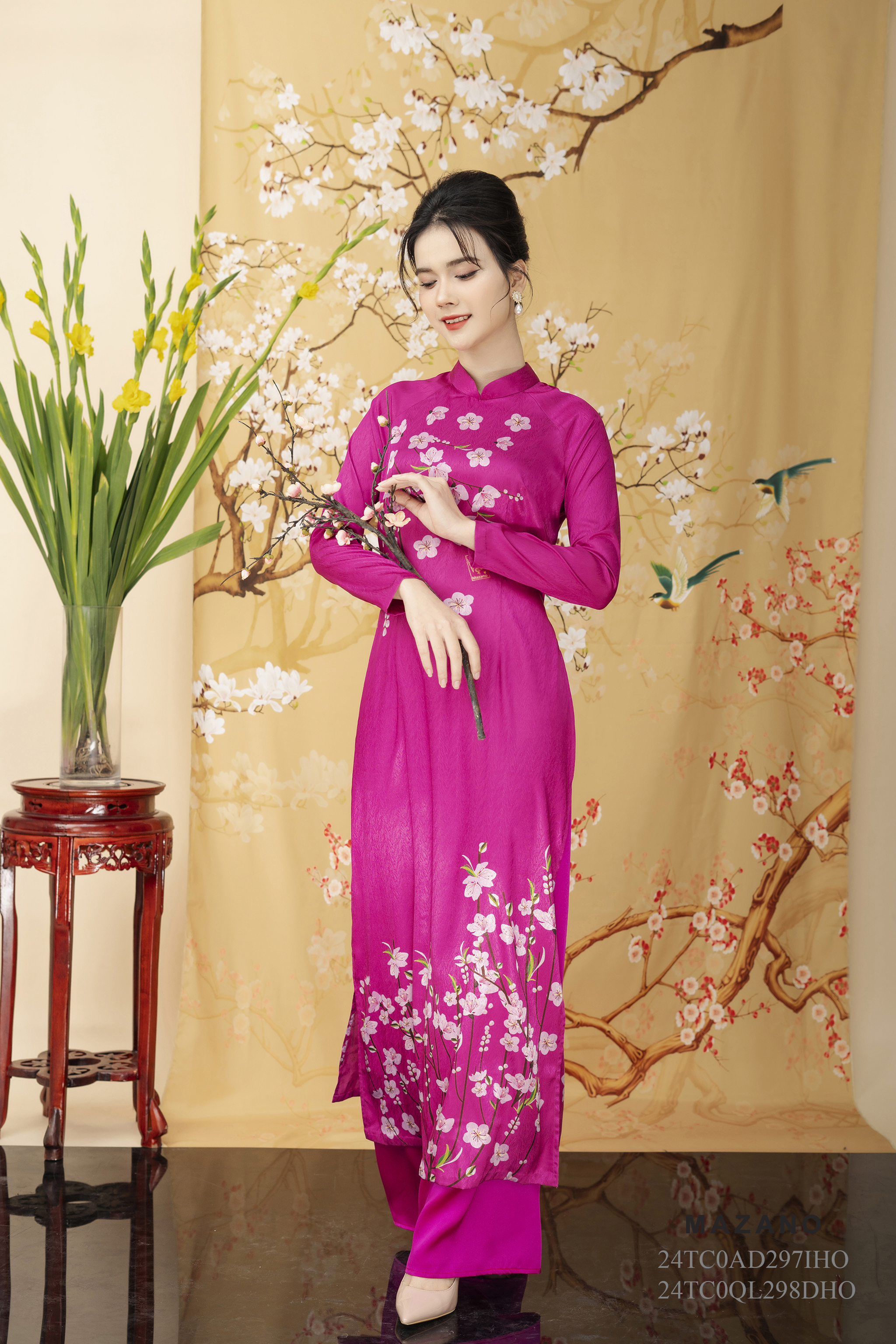 Áo Dài in hoa đào Vải lụa vân chìm Cổ tàu Tay dài Dài tới mắt cá chân - Mã mẫu 24TC0AD297IHO_thumbnail_1