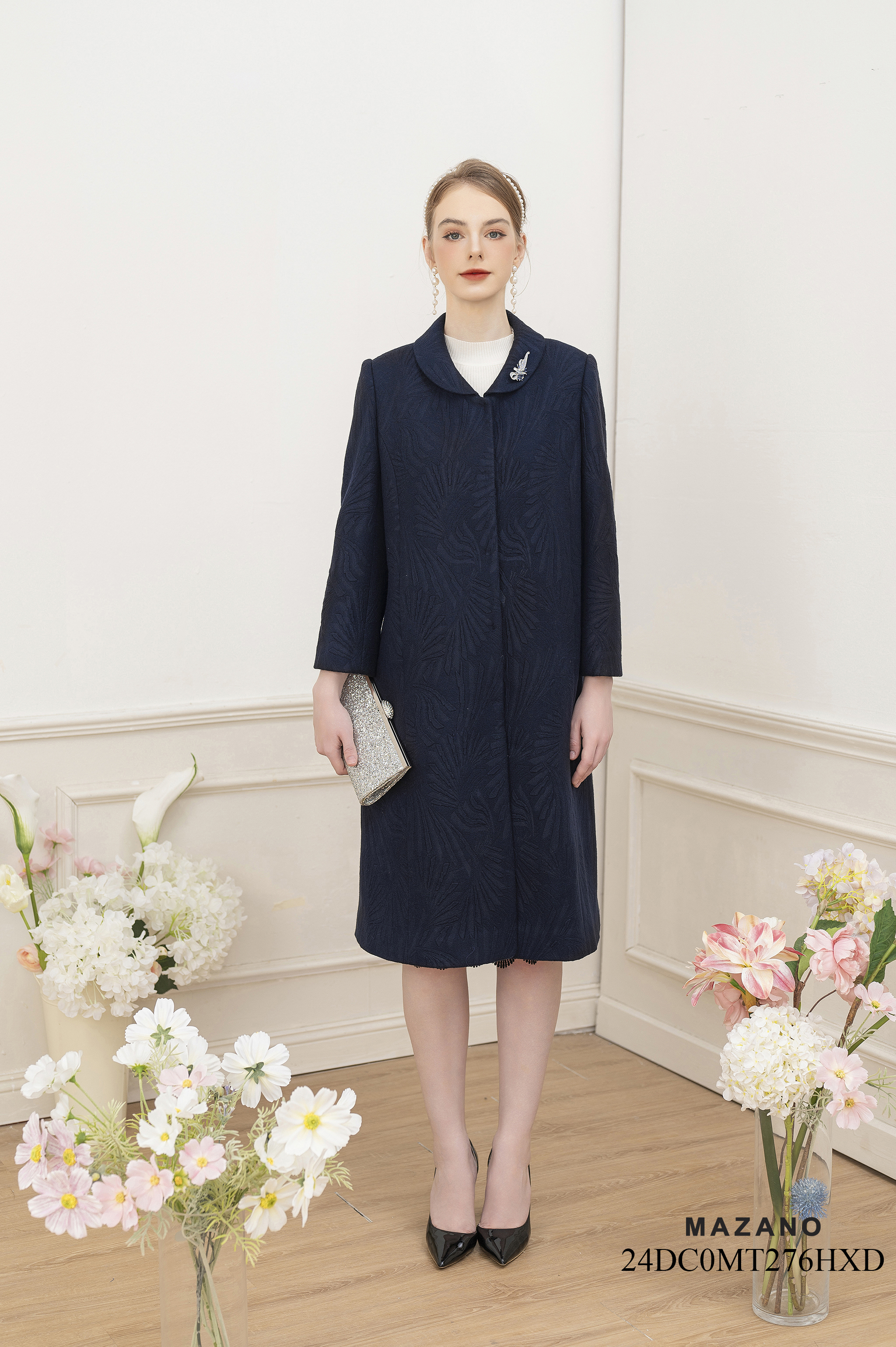 Áo măng tô Suông Vải dạ lông cừu Đính cài áo sang trọng Cổ bẻ Dài đến bắp chân