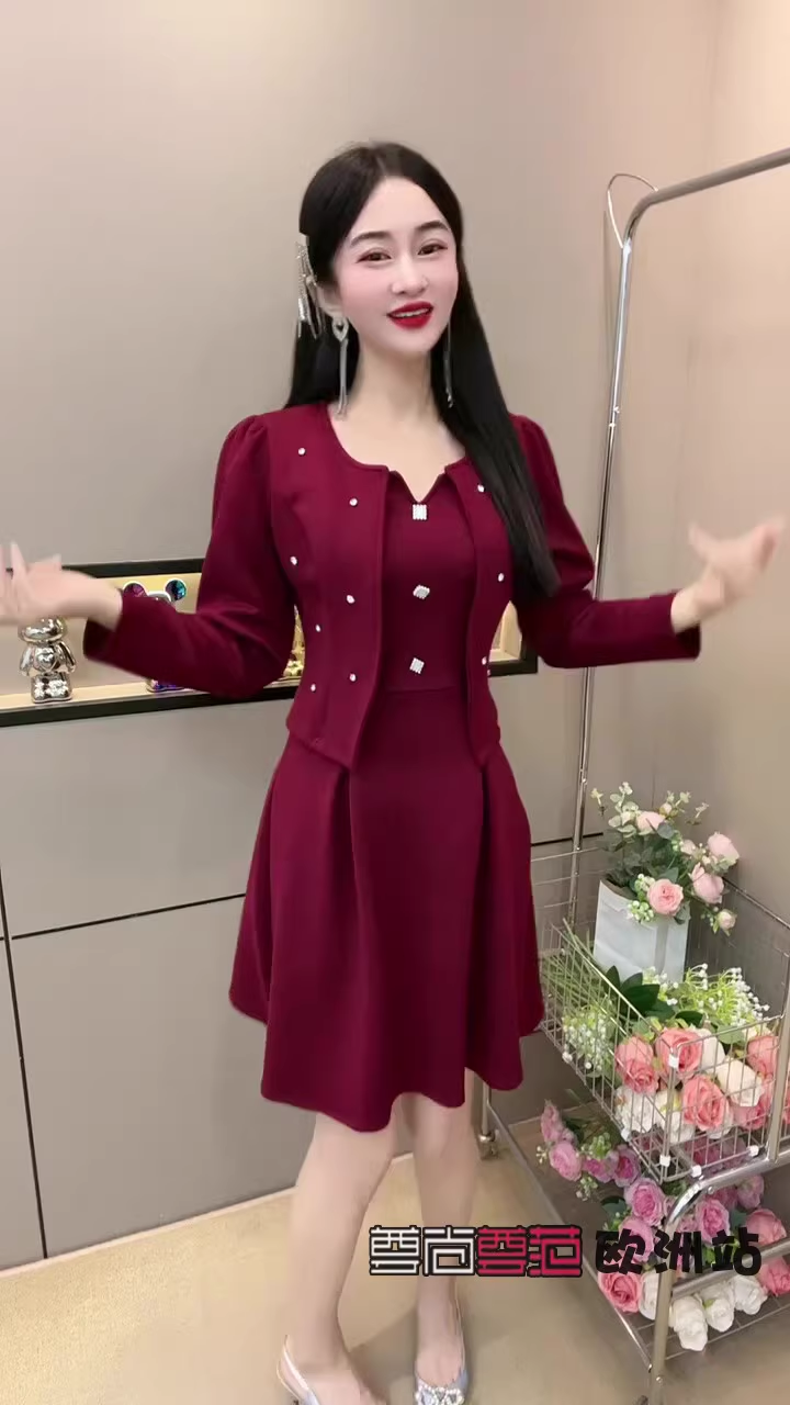 15525-Set đầm kèm khoác đỏ  đô tay dài ( thun mịn)_thumbnail_2