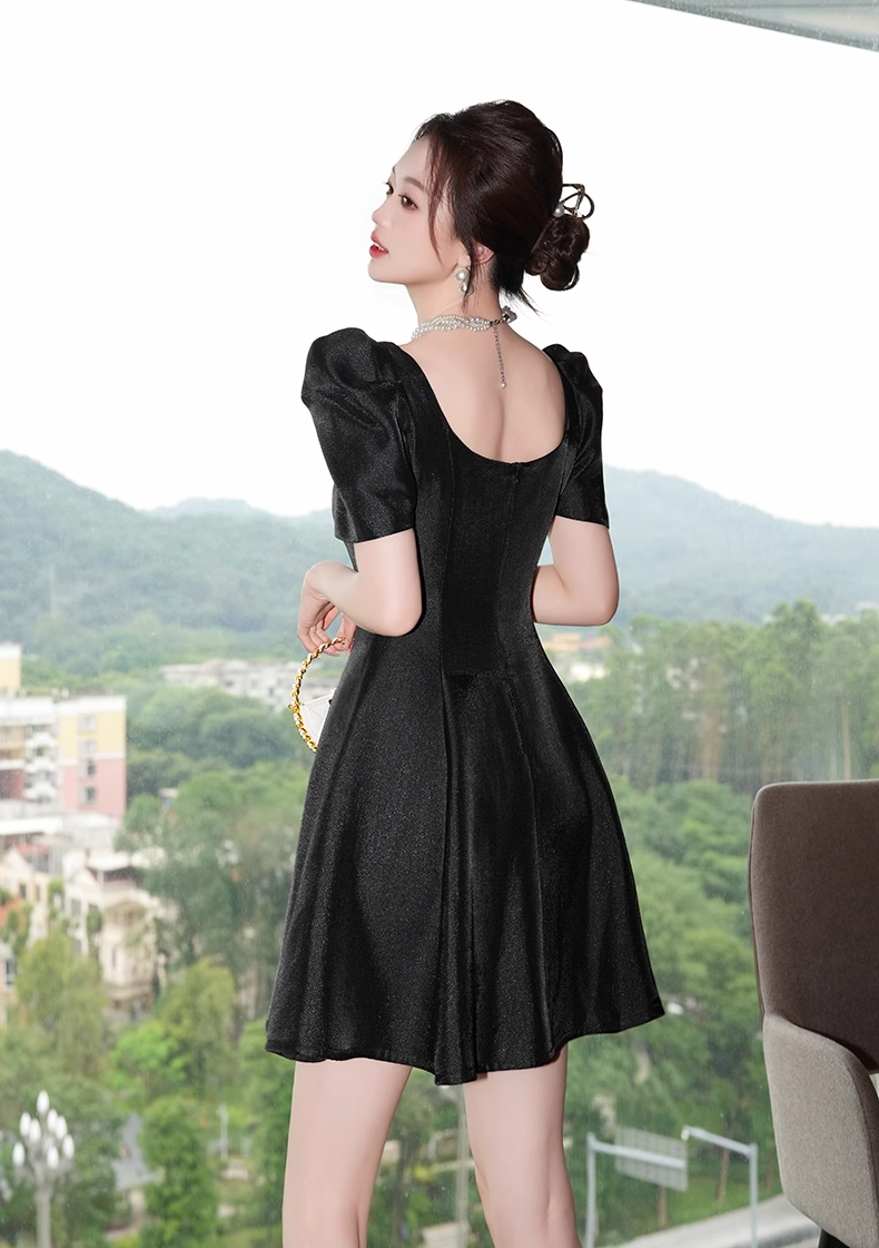 15467-Đầm xòe đen tay phồng ngắn cổ vuông cách điệu ( tơ lụa ánh kim)_thumbnail_3