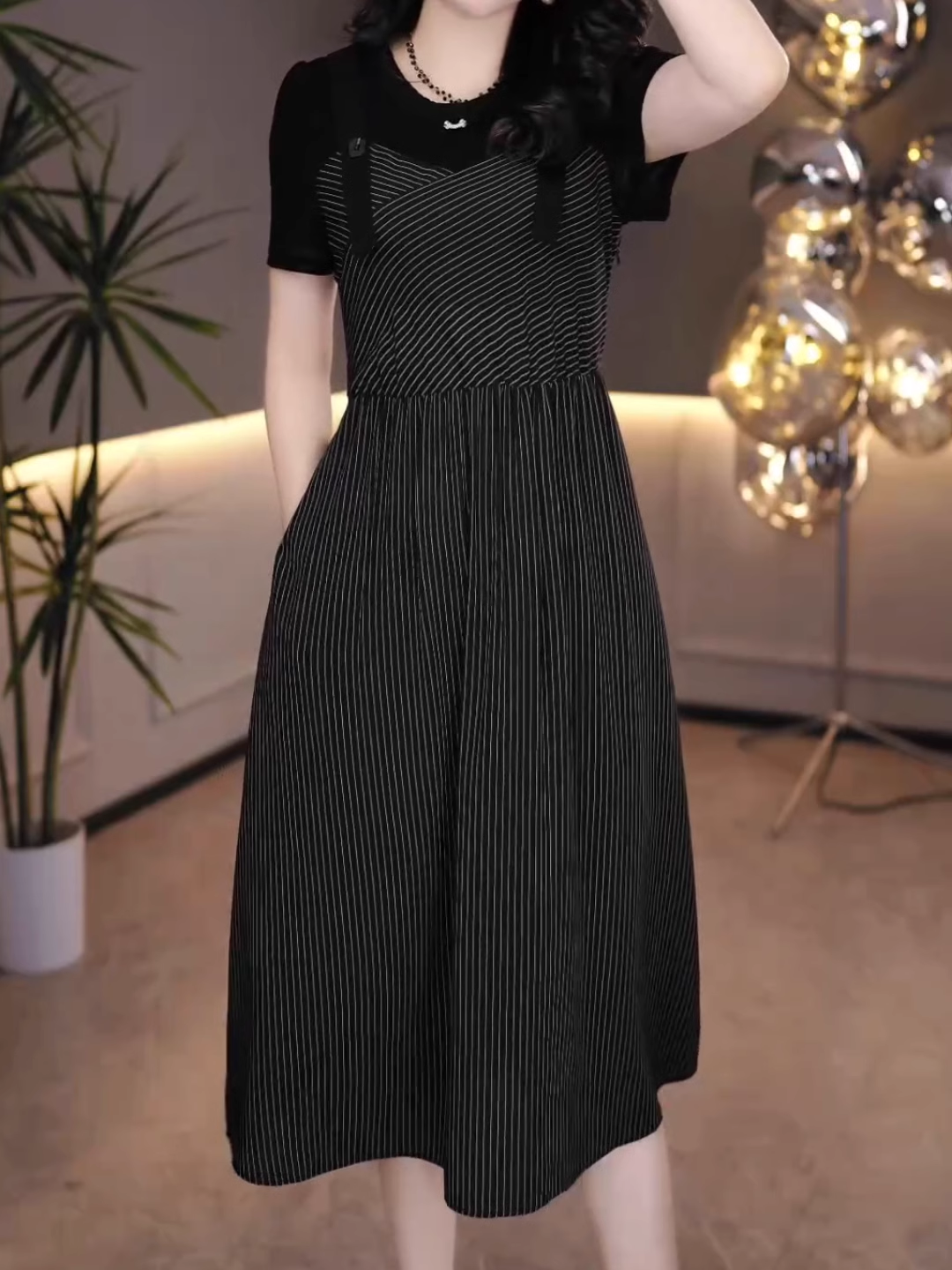 15329-Đầm xòe phối sọc giả yếm ( vải sọc, thun)_thumbnail_1