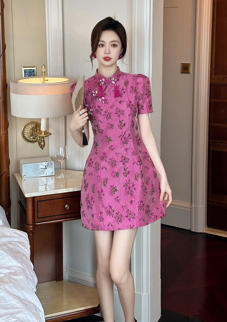 15369-Đầm A hồng cổ tàu kết nút ( tơ thêu)_thumbnail_1