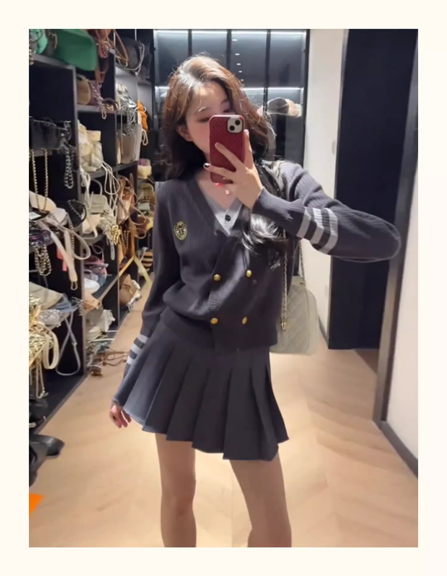 15339-Set áo tay dài kèm chân  váy xếp ly xám ( thun len)_thumbnail_0