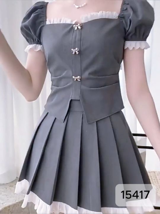 15417-Set áo kèm chân váy xếp ly  màu ghi ( linen xước)_thumbnail_0