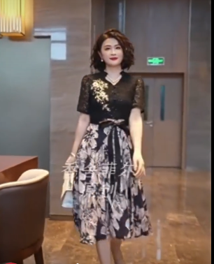 15358-Đầm xòe  lụa 3d phối ren  tay ngắn (  ren, lụa  3D)_thumbnail_0