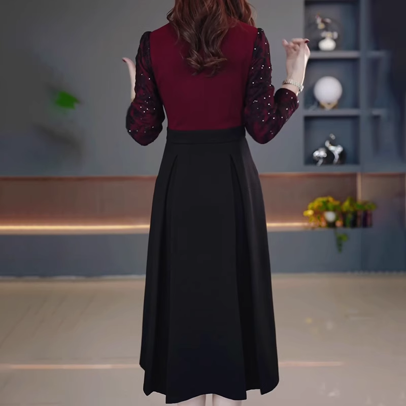 15821-Đầm xoè A tay dài phối   2 màu đỏ đen ( thun mịn, ren)_thumbnail_1