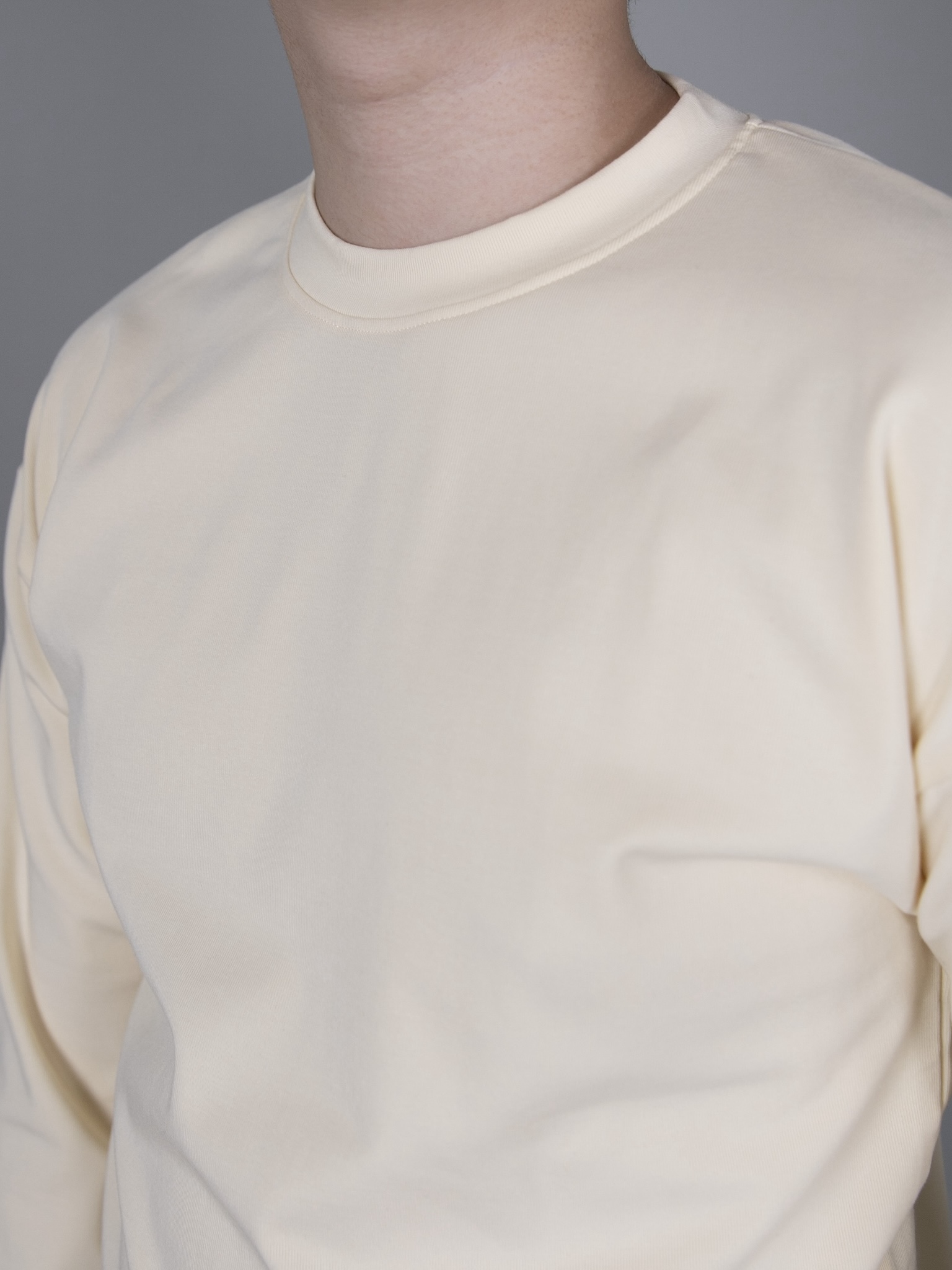 Áo giữ nhiệt màu kem_thumbnail_2