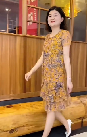 15815-Đầm voan hoa xếp tầng chéo  cách điệu ( voan, lót)_thumbnail_1