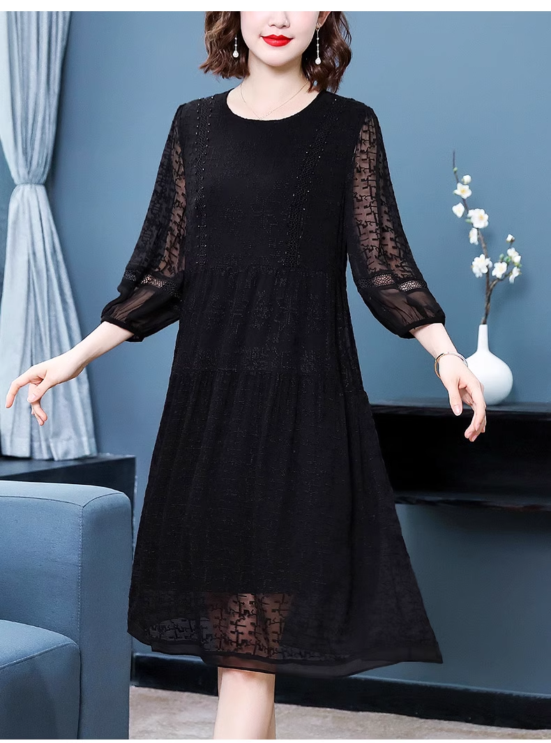 15904-Đầm voan suông đen hoạ tiết dập nổi tay  lở ( voan , lót)_thumbnail_1