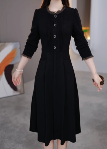 15907-Đầm xòe đen tay dài phối viền ren nâu ( poly 2 da)_thumbnail_1