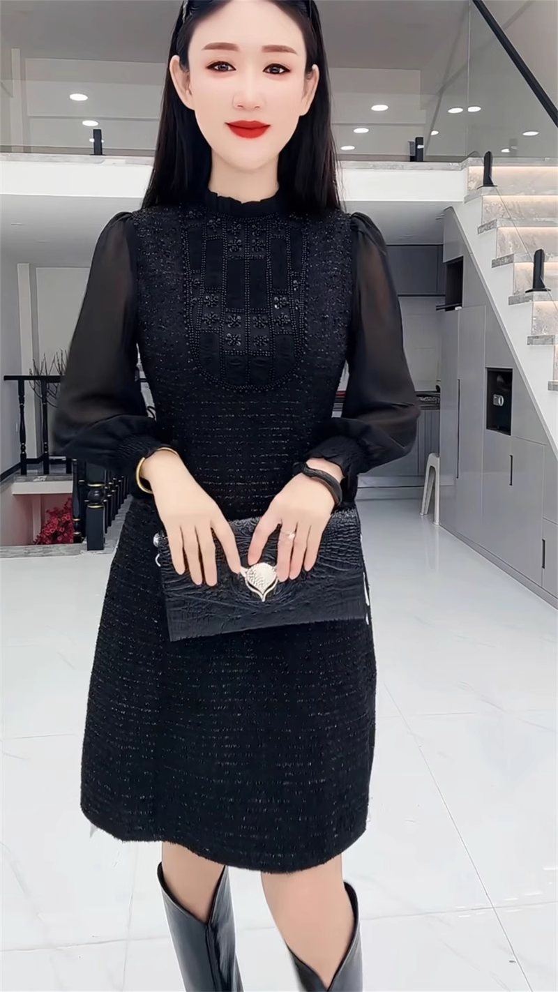 15961-Đầm suông A phối tay voan dài màu đen ( tweet ruby, voan)_thumbnail_1