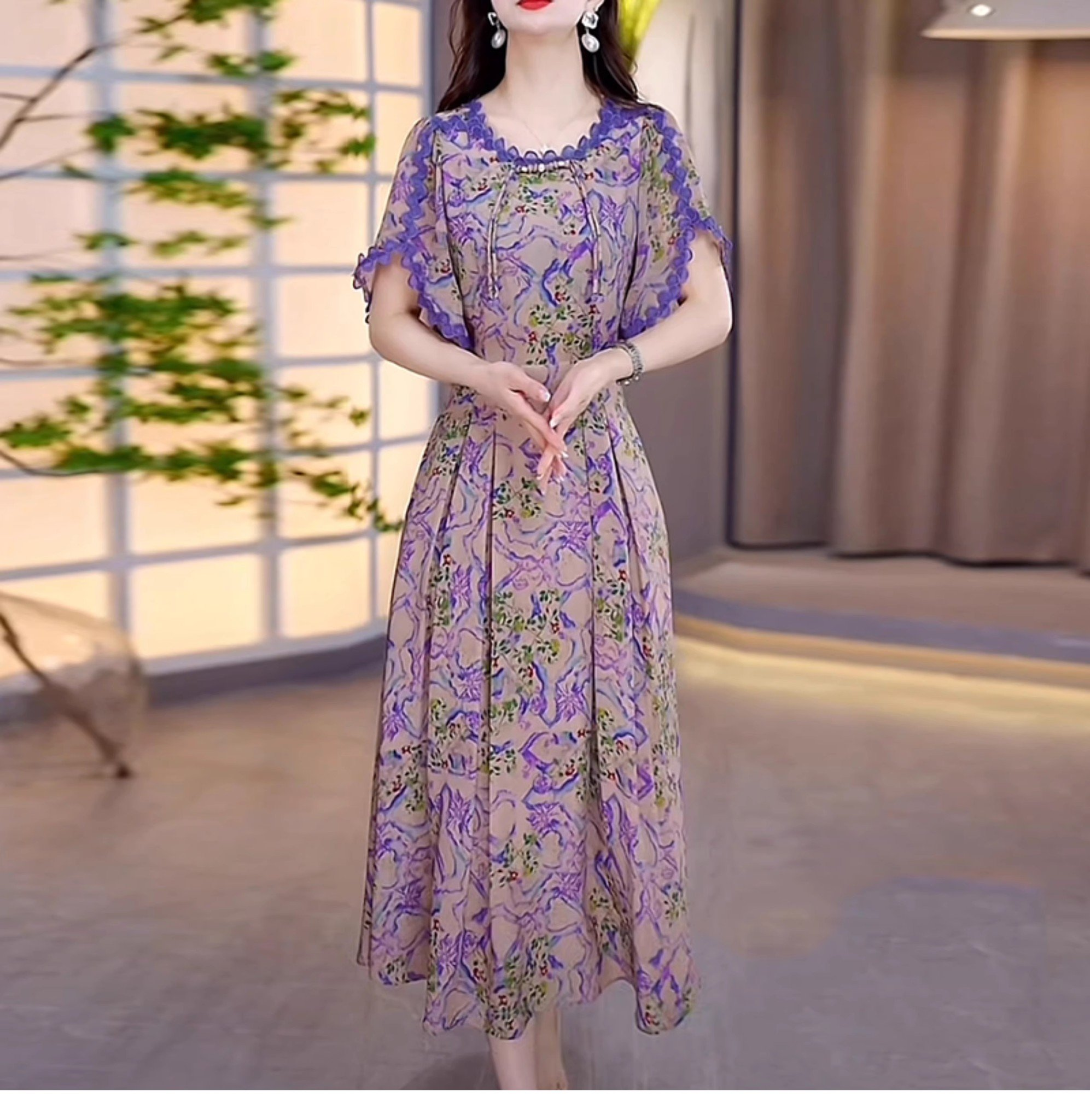 15793-Đầm xòe màu  tím  in hoa   3D phối viền  ren  cách điệu ( lụa , ren)_thumbnail_1