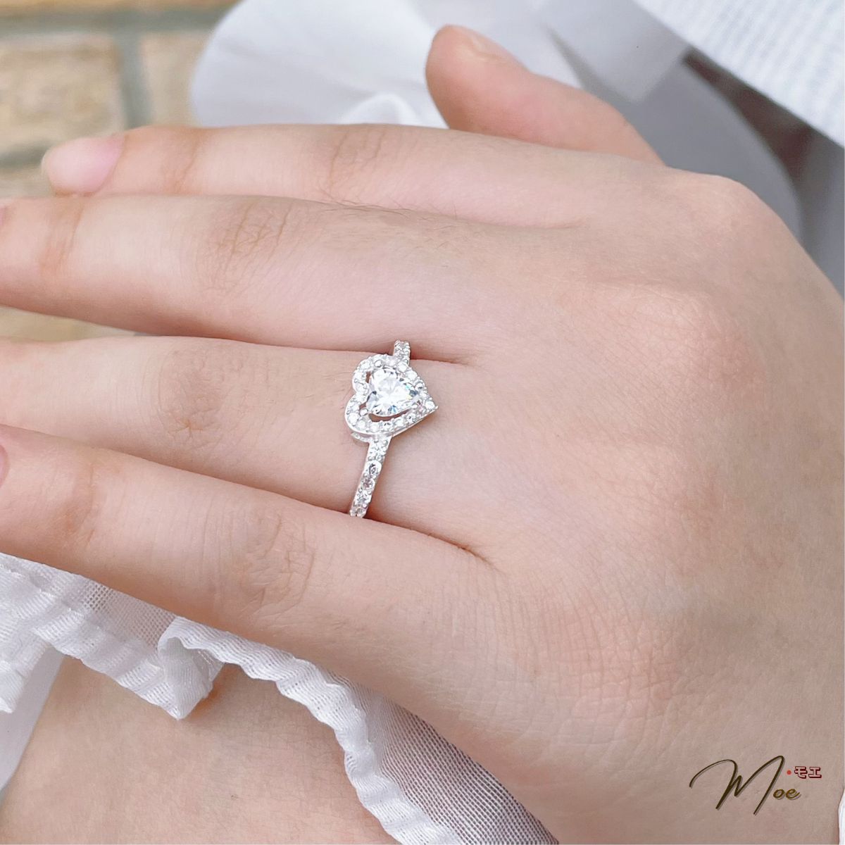 N109 - Nhẫn trái tim đá cầu hôn