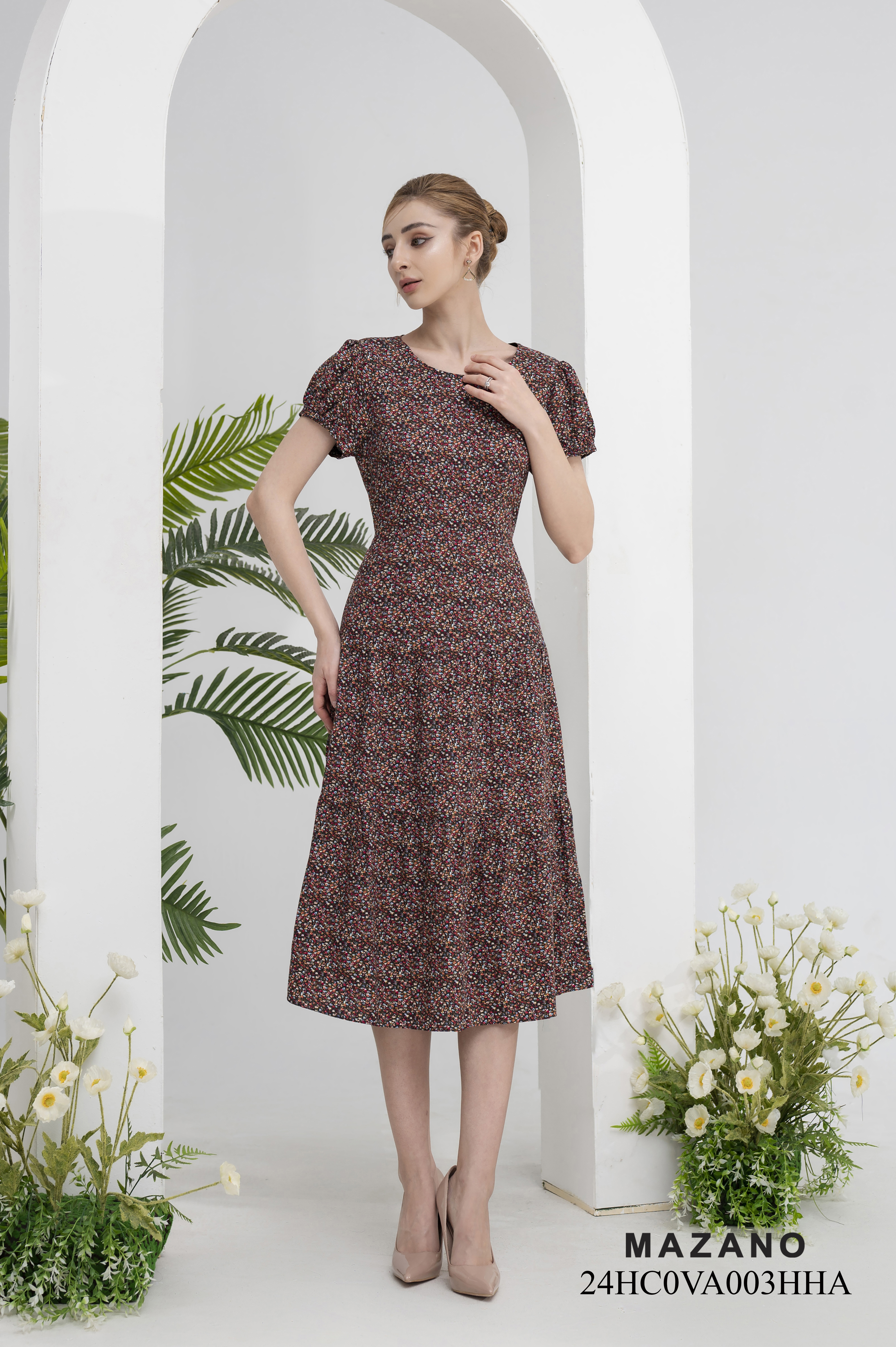 Đầm hoa nhí thân ôm chân bèo tầng