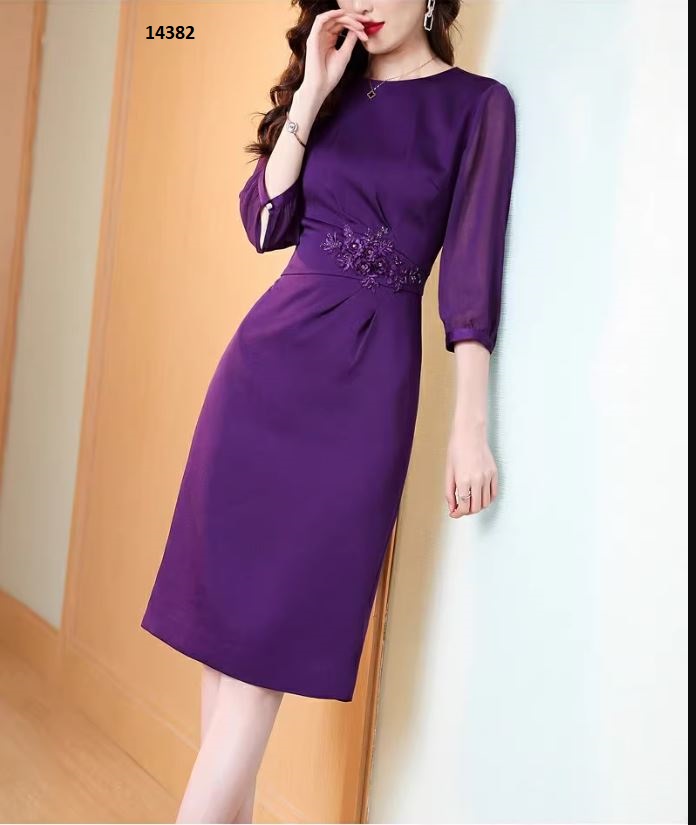 14382-Đầm body công sở màu tím đính hoa eo_thumbnail_0