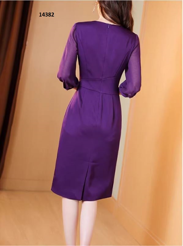 14382-Đầm body công sở màu tím đính hoa eo_thumbnail_5