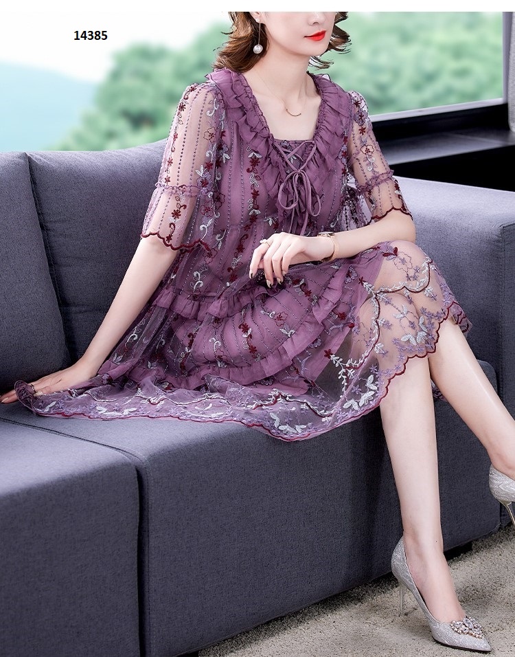 14385-Đầm oversize ren thêu hoa nhí, cổ bèo nơ _thumbnail_6