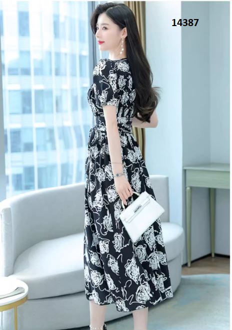 14387-Đầm xòe đen họa tiết hoa hồng trắng _thumbnail_2