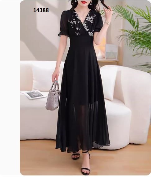 14388-Đầm maxi cổ đắp chéo viền hoa trắng _thumbnail_2