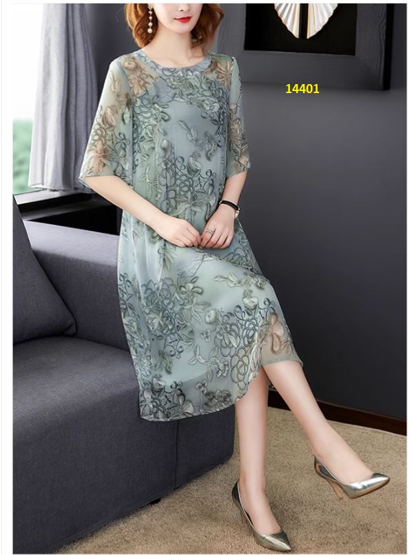 14401-Đầm suông form rộng tay lỡ in hoa nổi_thumbnail_1