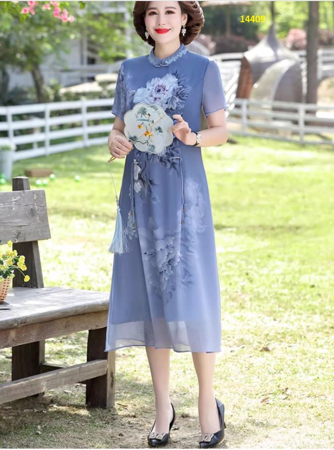 14409-Đầm suông xẻ tà họa tiết hoa mẫu đơn (voan + lót)_thumbnail_1