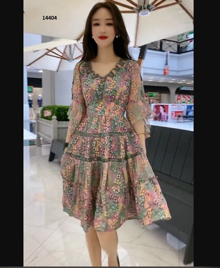 14404-Đầm xòe viền tầng phối cổ bèo họa tiết tròn tím xanh (voan + lót)_thumbnail_1