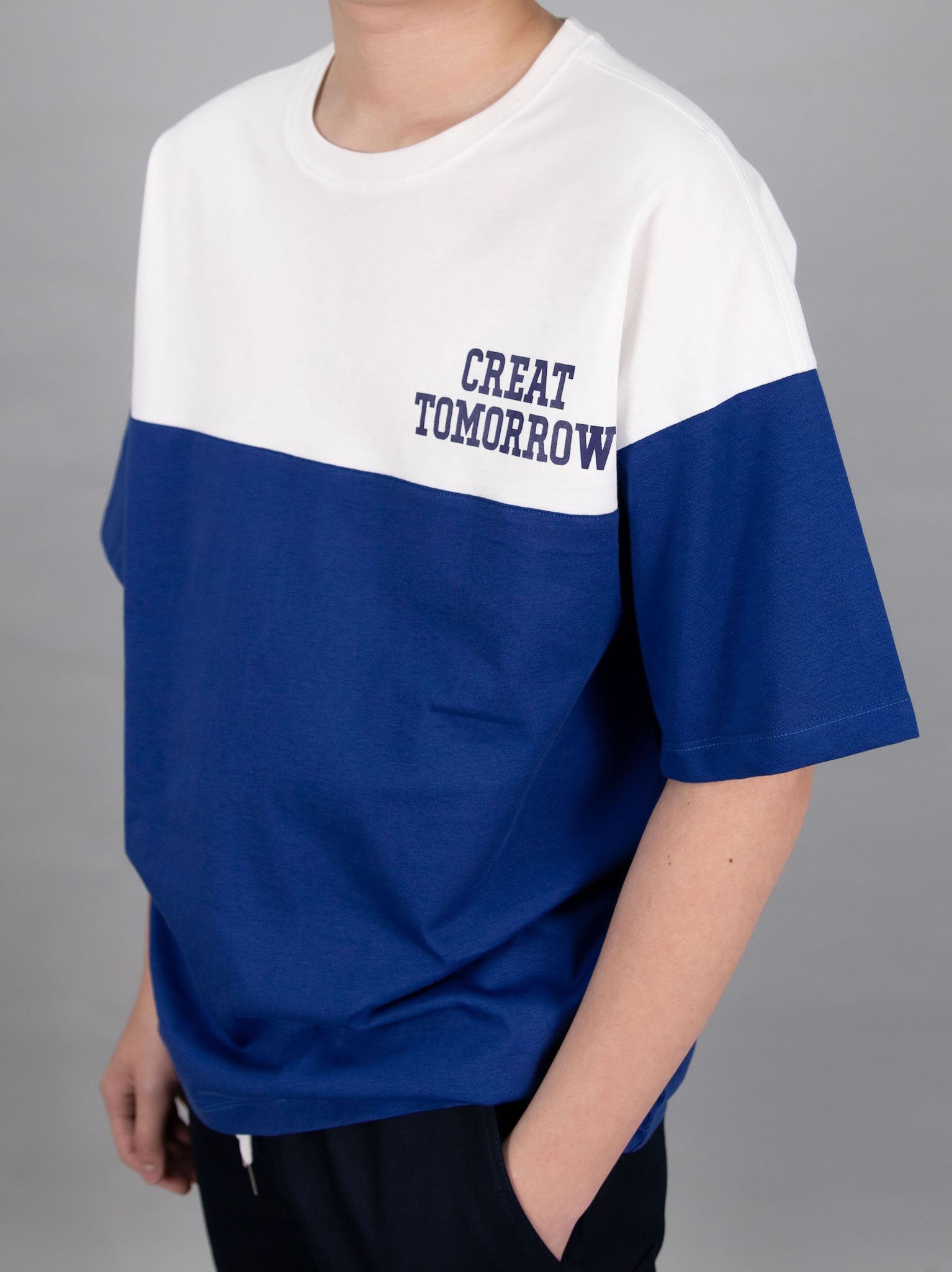 Áo phông dáng rộng coban phối trắng Create_thumbnail_2