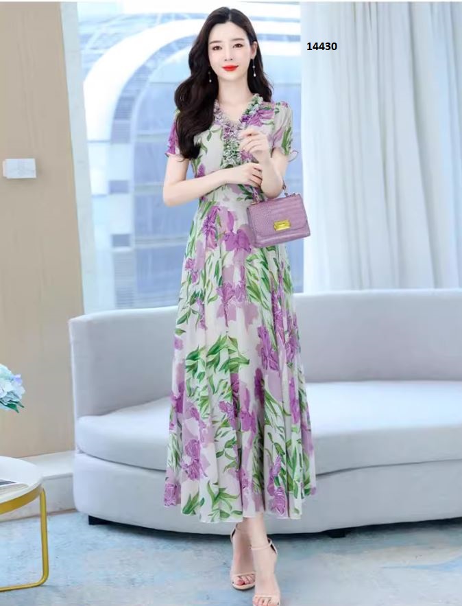 14430-Đầm maxi tay ngắn họa tiết hoa tím xanh cổ viền bèo _thumbnail_4