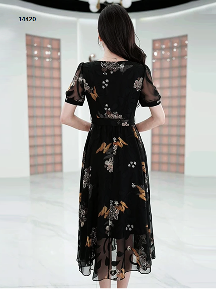 14420-Đầm voan xòe cổ vuông họa tiết hoa trắng vàng_thumbnail_2