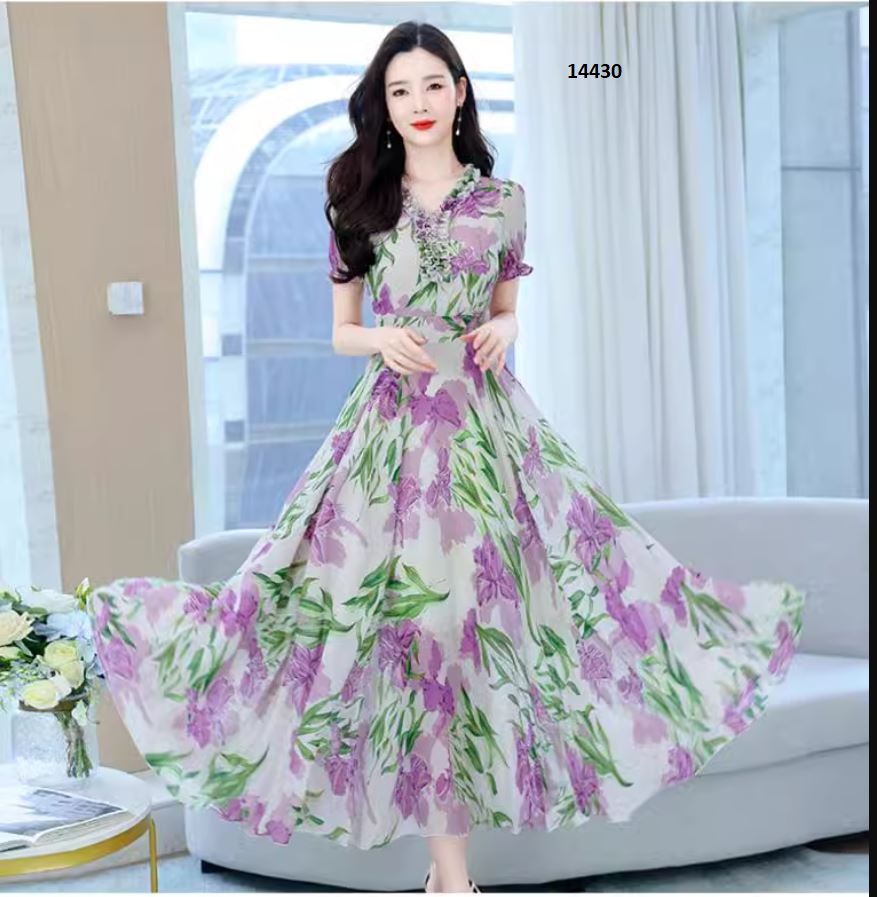 14430-Đầm maxi tay ngắn họa tiết hoa tím xanh cổ viền bèo _thumbnail_3