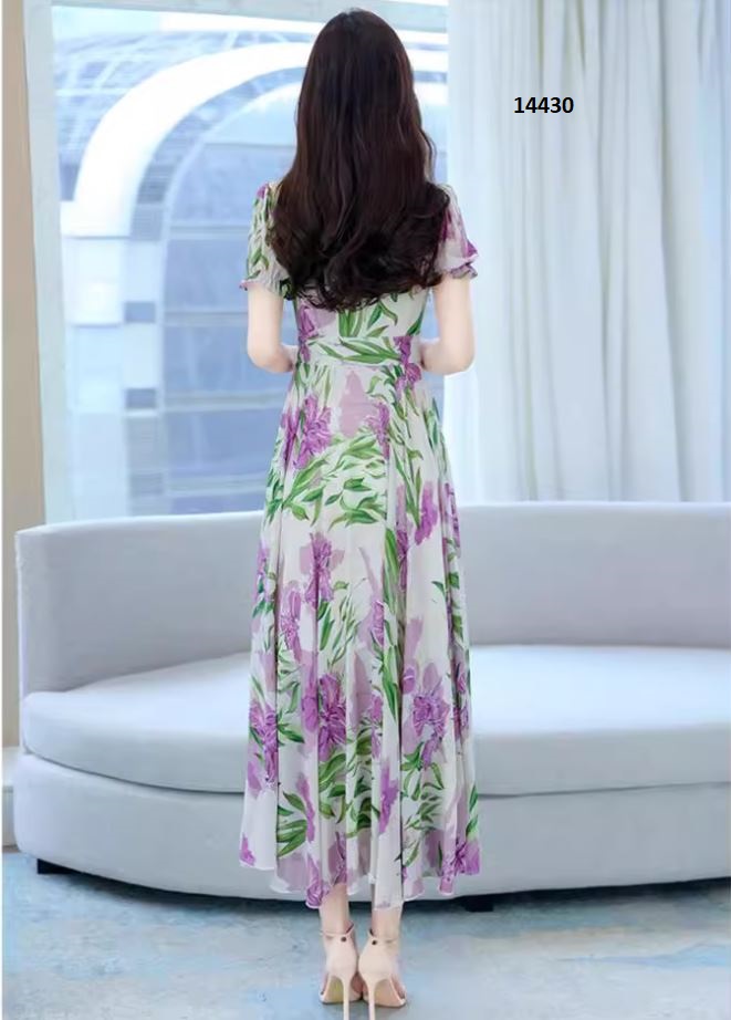 14430-Đầm maxi tay ngắn họa tiết hoa tím xanh cổ viền bèo _thumbnail_0