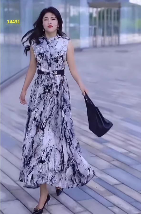14431-Đầm maxi sát nách cổ trụ họa tiết trắng đen_thumbnail_0