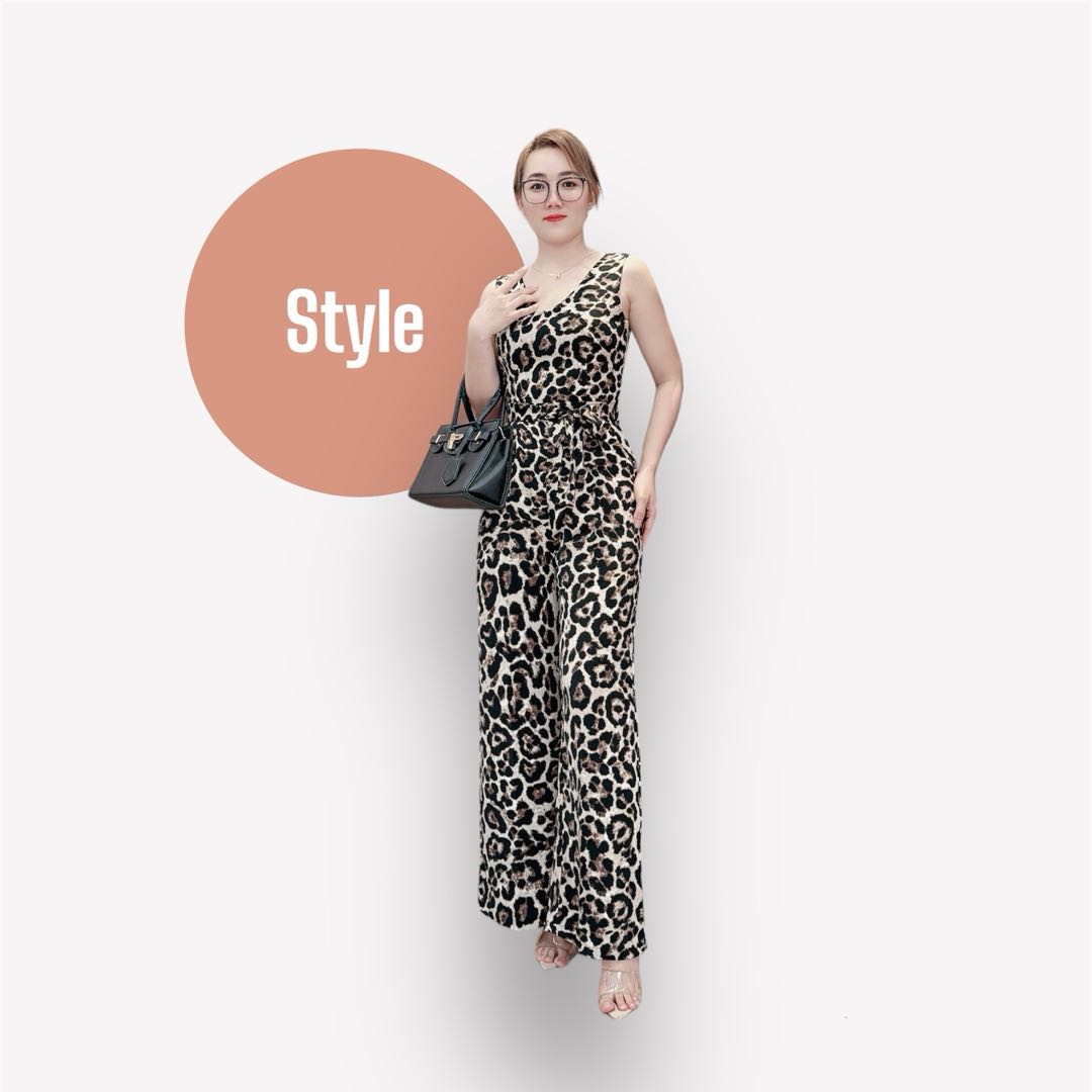 Jumsuit dài ống suông hoạ tiết_thumbnail_8