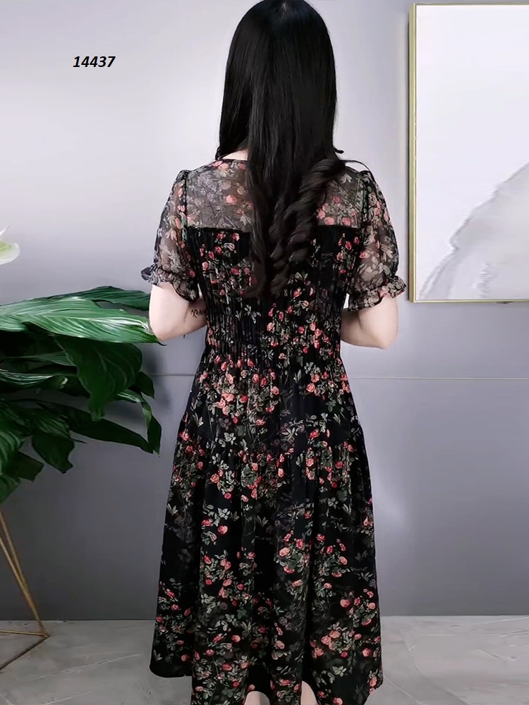 14437-Đầm voan xòe tay ngắn dún eo họa tiêt hoa lá đỏ xanh_thumbnail_1